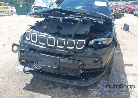 2022 Jeep Compass Latitude 4X4 from USA, damaged, VIN 3C4NJDBB3NT140305
